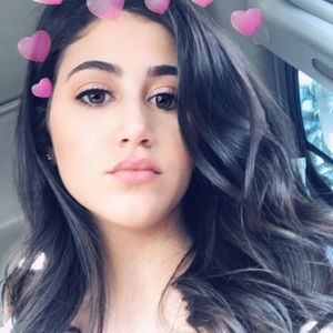 Meet your Posher, Lietty